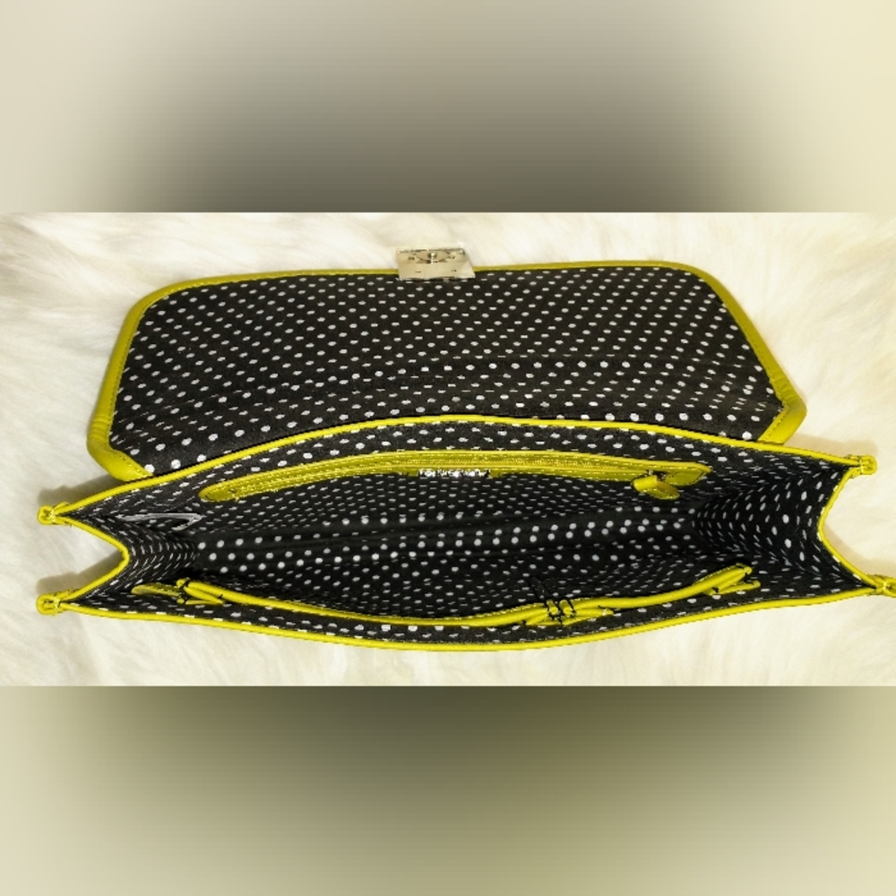 Lulu by Lulu Guinness Lime Green Envelope Style Clutch - Picture 4 of 6
